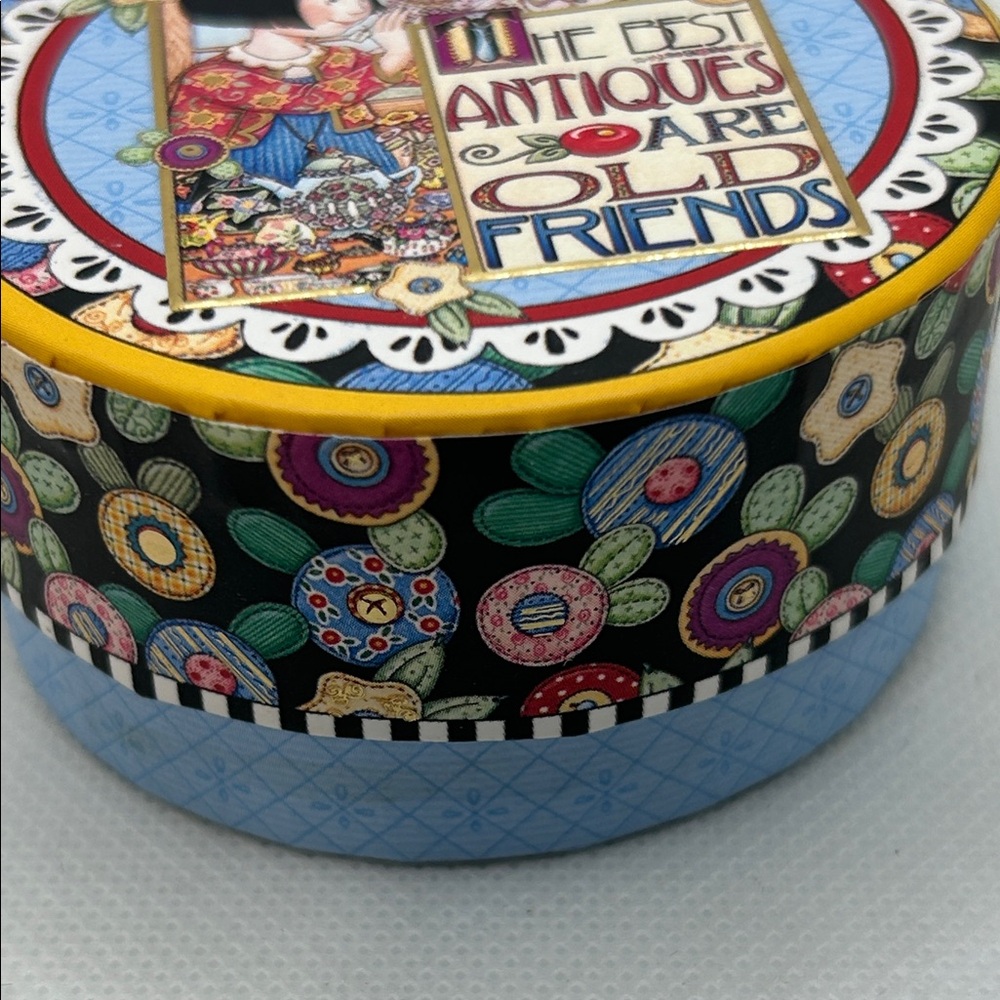 Mary Engelbreit Decorative Round Cardboard Boxes - Picture 11 of 13
